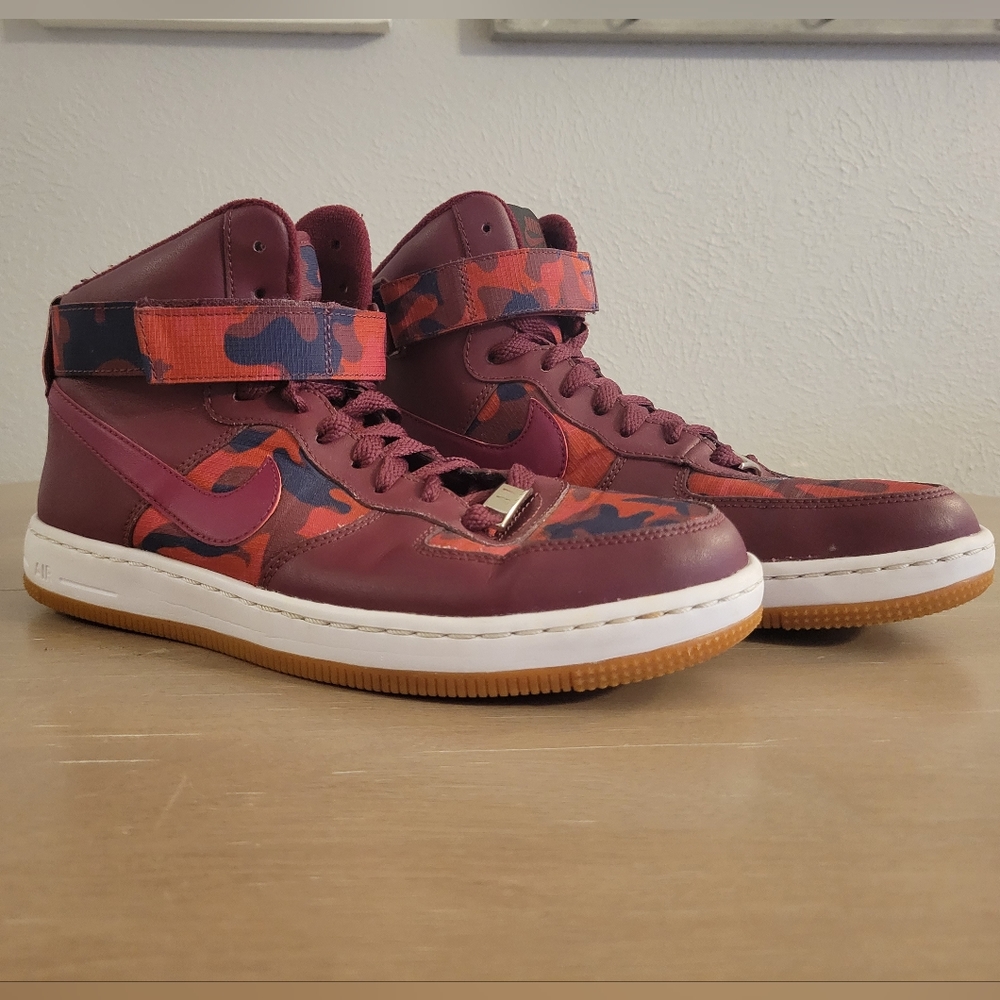 Womens Air Force 1 Ultra Force Mid 'Camo Print' Size 8.5